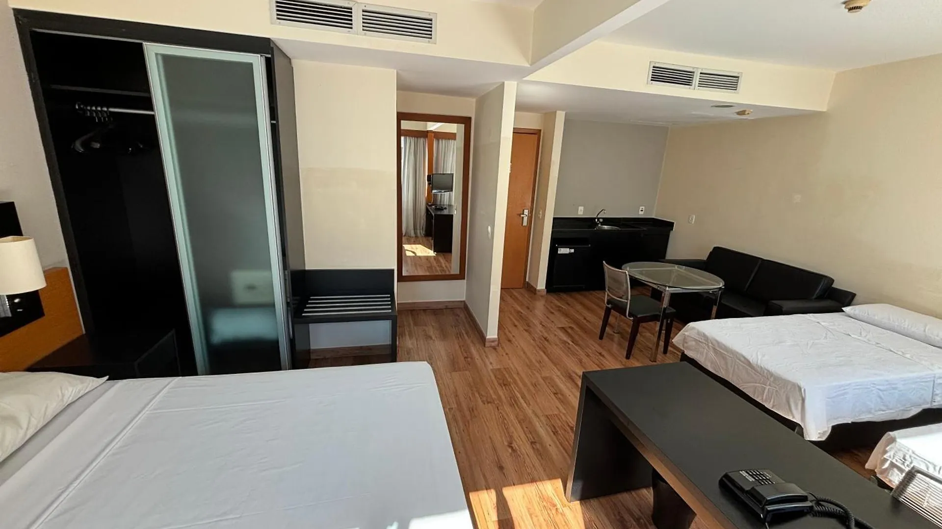 Flat 5 Min Metro Paraiso Av Paulista Sao Paulo